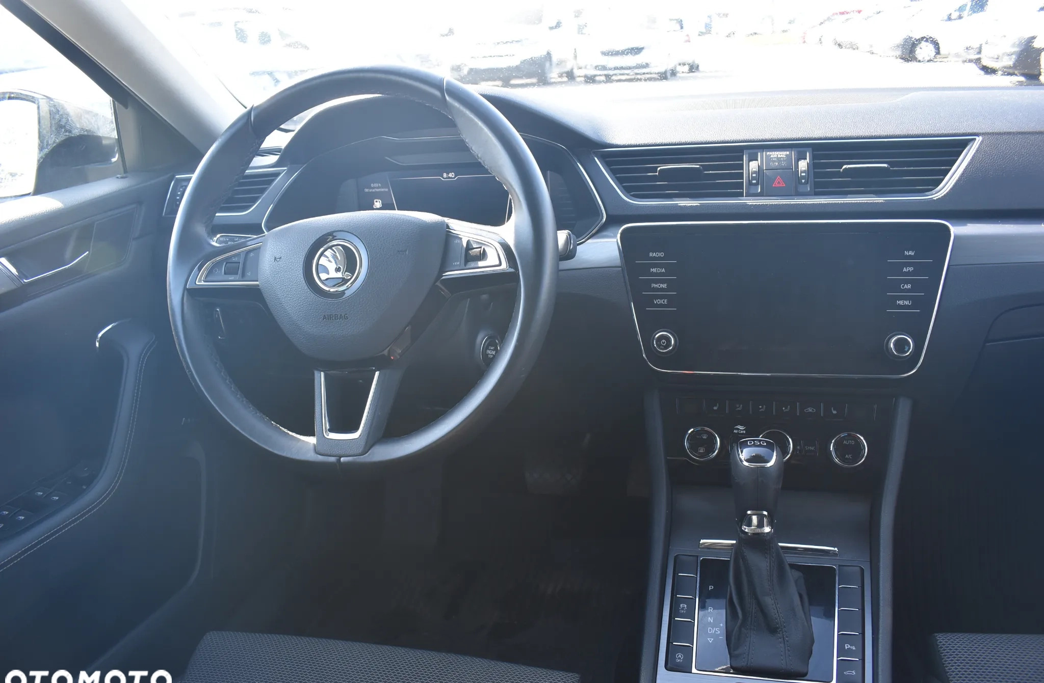 Skoda Superb cena 108400 przebieg: 98621, rok produkcji 2019 z Borne Sulinowo małe 704